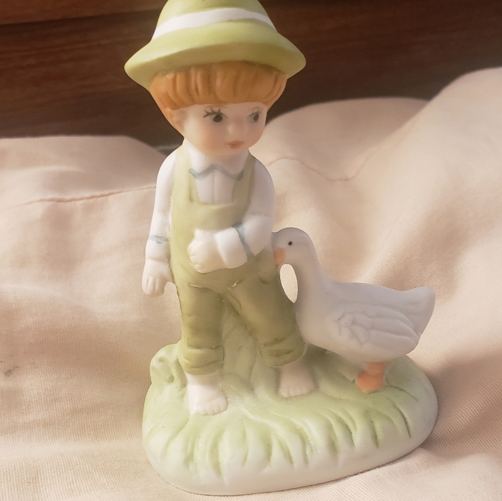Figurine